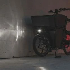 Begroting ✔️ AXA - Compactline 20 E-bike - Fietslamp Voorlicht - LED Koplamp 6-12V - 20 Lux ???? -bike shop 550x366 174