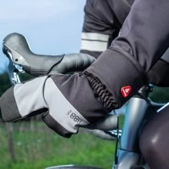 Korting ???? BBB Cycling SubZero 2 X 2 Fietshandschoenen Winter - Fiets Handschoenen Met Grip - Zwart - Maat L ⭐ -bike shop 550x366 187