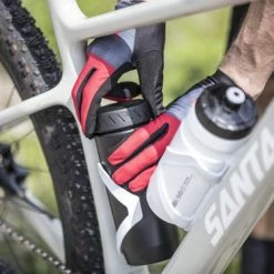 Goedkoopste ???? BBB Cycling Tools &Tubes Gereedschapsbidon - Racefiets - Duurzaam Materiaal - Zwart - Maat L (630ml) - BTL-18 ???? 10 Goedkoopste ???? BBB Cycling Tools &Tubes Gereedschapsbidon - Racefiets - Duurzaam Materiaal - Zwart - Maat L (630ml) - BTL-18 ???? -bike shop 550x366 208