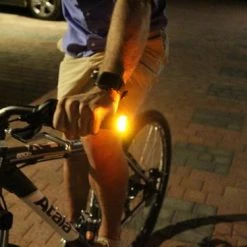 Promo ✔️ CYCL Magnetische WingLights V 2.0 - Richtingaanwijzers Fiets ❤️ 28 Promo ✔️ CYCL Magnetische WingLights V 2.0 - Richtingaanwijzers Fiets ❤️ -bike shop 550x366 87