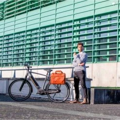 Goedkoop ???? New Looxs Cali Leren Laptop Fietstas – 17 Liter - Cognac ???? -bike shop 550x367 15