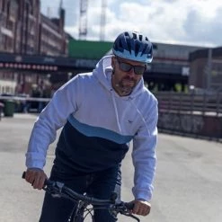 Beste Pirce ✔️ Abus Urban-I 3.0 Fietshelm - Maat M (52-58 Cm) - Living Coral ???? 12 Beste Pirce ✔️ Abus Urban-I 3.0 Fietshelm - Maat M (52-58 Cm) - Living Coral ???? -bike shop 550x367 40