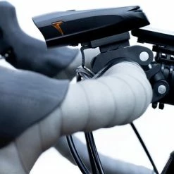 Beste deal ✔️ YBL LED Fietsverlichting Voorlamp - USB Oplaadbaar - Voorlicht Racefiets ???? 9 Beste deal ✔️ YBL LED Fietsverlichting Voorlamp - USB Oplaadbaar - Voorlicht Racefiets ???? -bike shop 550x376 7