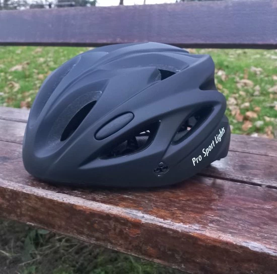 Hete verkoop ✔️ Pro Sport Lights Fietshelm Zwart Volwassenen - Matt - Large 58/61cm - Volwassenen ???? 16 Hete verkoop ✔️ Pro Sport Lights Fietshelm Zwart Volwassenen - Matt - Large 58/61cm - Volwassenen ???? - Afbeelding 14