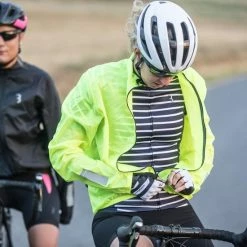 Beste Verkoop ???? BBB Cycling BaseShield Regenjas Fiets - Wielren Fietsjack - Regenjack - Wind- En Waterdicht - Neon Geel - Maat XXXL ❤️ -bike shop 550x550 262
