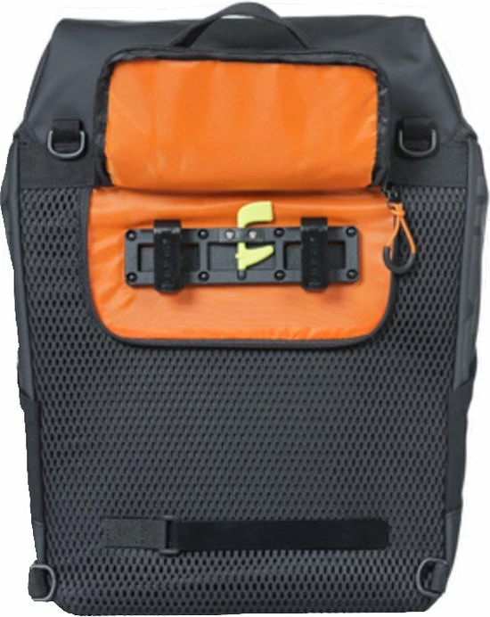 Begroting ✨ Basil Miles Tarpaulin Fietsrugzak - Enkele Fietstas - Zwart - 17 Liter ???? 21 Begroting ✨ Basil Miles Tarpaulin Fietsrugzak - Enkele Fietstas - Zwart - 17 Liter ???? - Afbeelding 19