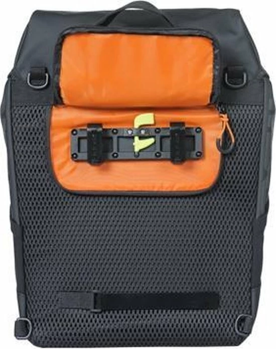 Begroting ✨ Basil Miles Tarpaulin Fietsrugzak - Enkele Fietstas - Zwart - 17 Liter ???? 6 Begroting ✨ Basil Miles Tarpaulin Fietsrugzak - Enkele Fietstas - Zwart - 17 Liter ???? - Afbeelding 4