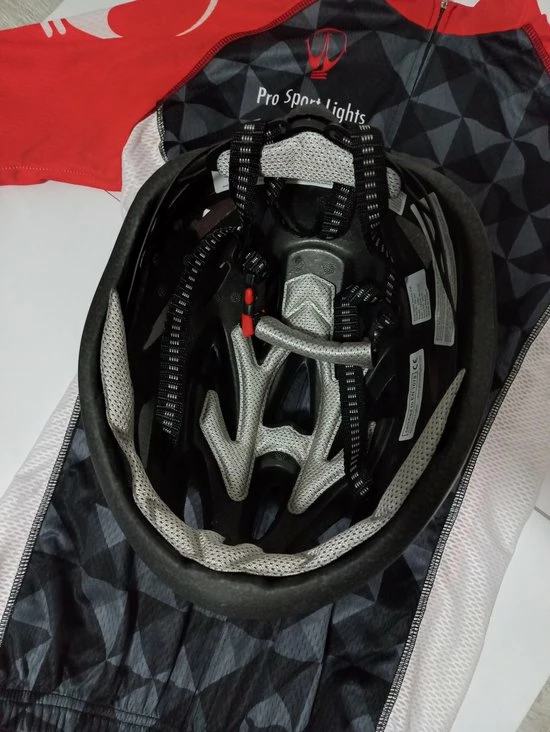 Hete verkoop ✔️ Pro Sport Lights Fietshelm Zwart Volwassenen - Matt - Large 58/61cm - Volwassenen ???? 7 Hete verkoop ✔️ Pro Sport Lights Fietshelm Zwart Volwassenen - Matt - Large 58/61cm - Volwassenen ???? - Afbeelding 5